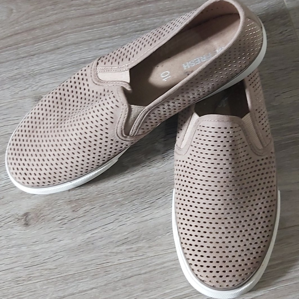Casual shoe